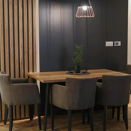 Nivalis Hill 8 アパート