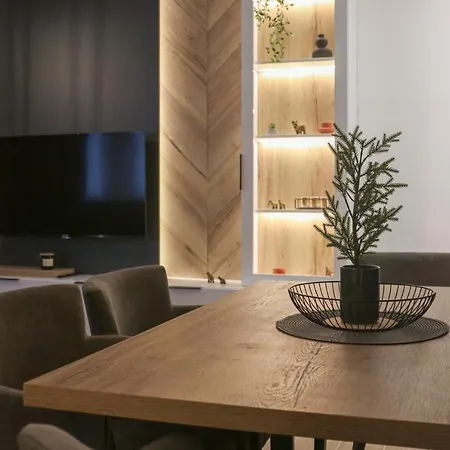 Nivalis Hill 8 * ヤホリナ